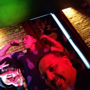 Meet your Posher, Robert